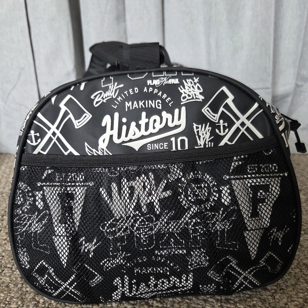 Flag Nor Fail Heavy Duty Travel Duffle Bag Black And White All Over Print EUC - Picture 5 of 15